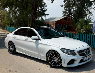 Mercedes C180