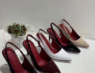 Sivri Burun İnce Topuklu Slingback Kadın Ayakkabı