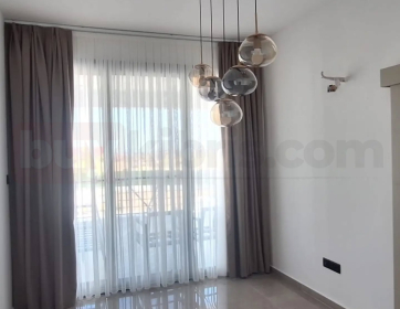 Tül ve Fon Perde Uyumlu Salon Tasarımı