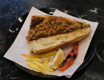 İstanbul Usulü Çeyrek Ekmek Kokoreç