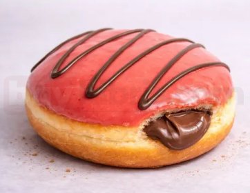 Nutella Dolgulu Çilekli Çikolatalı Donut