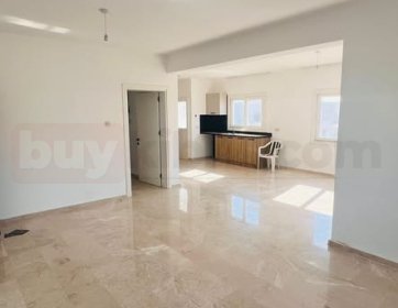 Hamitköy’de Kiralık EŞYASIZ  3+1 daire 