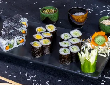 Vegeterian Set (18 Pcs.)