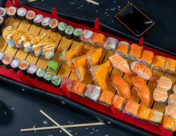 Sushi Combo (40 Pcs.)