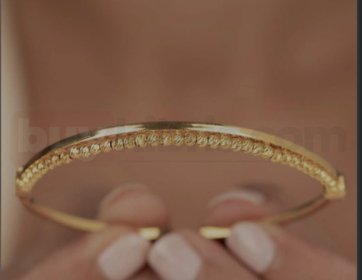 Taş Sıralı Altın Kelepçe Bileklik