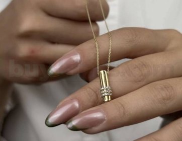 Çivi Formlu Altın Kolye