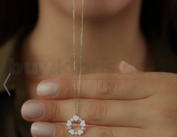 Işıltılı Çiçek Formlu Altın Kolye