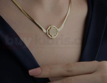 Geometrik Göbekli Altın Kolye