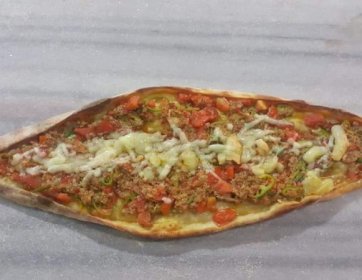 Fırından çıkan her pide, ustanın imzasıdır.