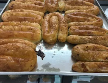 El Yapımı Uzun Börekler