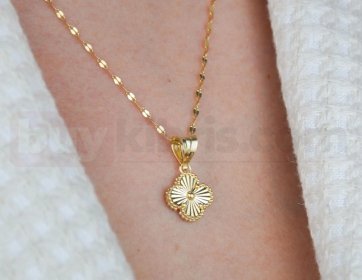 Altın Renk Dört Yaprak Figürlü Minimal Kolye