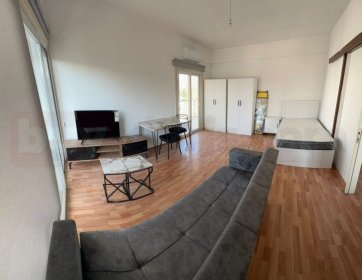 Lefkoşa Merkez Ortaköy Bölgesinde Telsim / Askeri Gazino Hemen Karşısı Studio Sıfır Eşyalı Daire Kiralık ( Sahibinden )