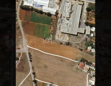 GAZİMAĞUSA DA SATILIK ARSA NİTELİKLİ ARAZİ