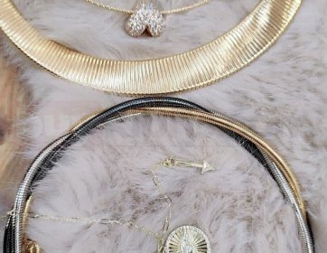 Renkli Taş Detaylı Bileklikler