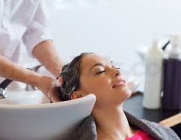 Rahatlatıcı Saç Yıkama Hizmeti
