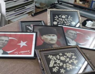 Klasik ve Sanatsal Çerçeve Koleksiyon Sunumu