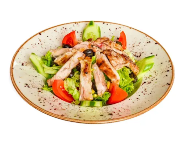 Izgara Tavuklu Salata