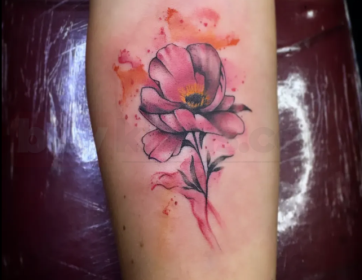 Watercolor Çiçek Dövmesi