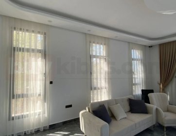 Modern Salonlar İçin Şık Tül Perde