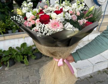 Karışık Çiçek Buketi