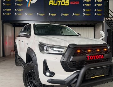  Toyota Hilux Z Pack. TRD Ed.