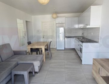 Ortaköy merkezde durak ve markete sıfır 2+1 full eşyalı daire.