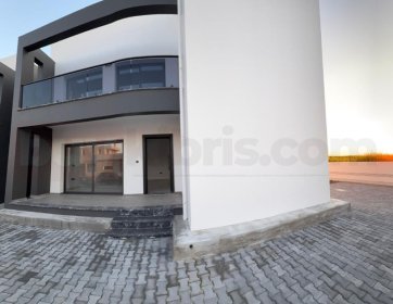 Metahan Aydemet Bölgesinda Gelişime Açık Bölgede Satılık 3+1 Satılık Daire ve Penthouse