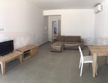 Küçük Kaymaklı ( Lemar / Dima Market ) Hemen Arkasında Site İçerisinde 2+1 Full Eşyalı Daire Kiralık ( Aylık Ödemeli )
