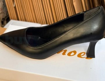 Siyah Kısa Topuklu Stiletto